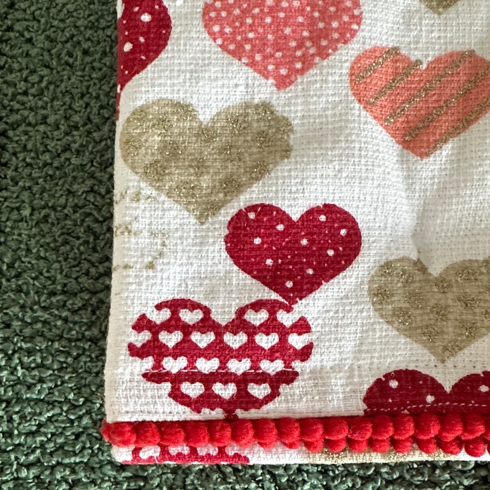 Nicole Miller Valentine Heart ♥️ Kitchen Towels Set of 3 NEW! - Picture 8 of 9
